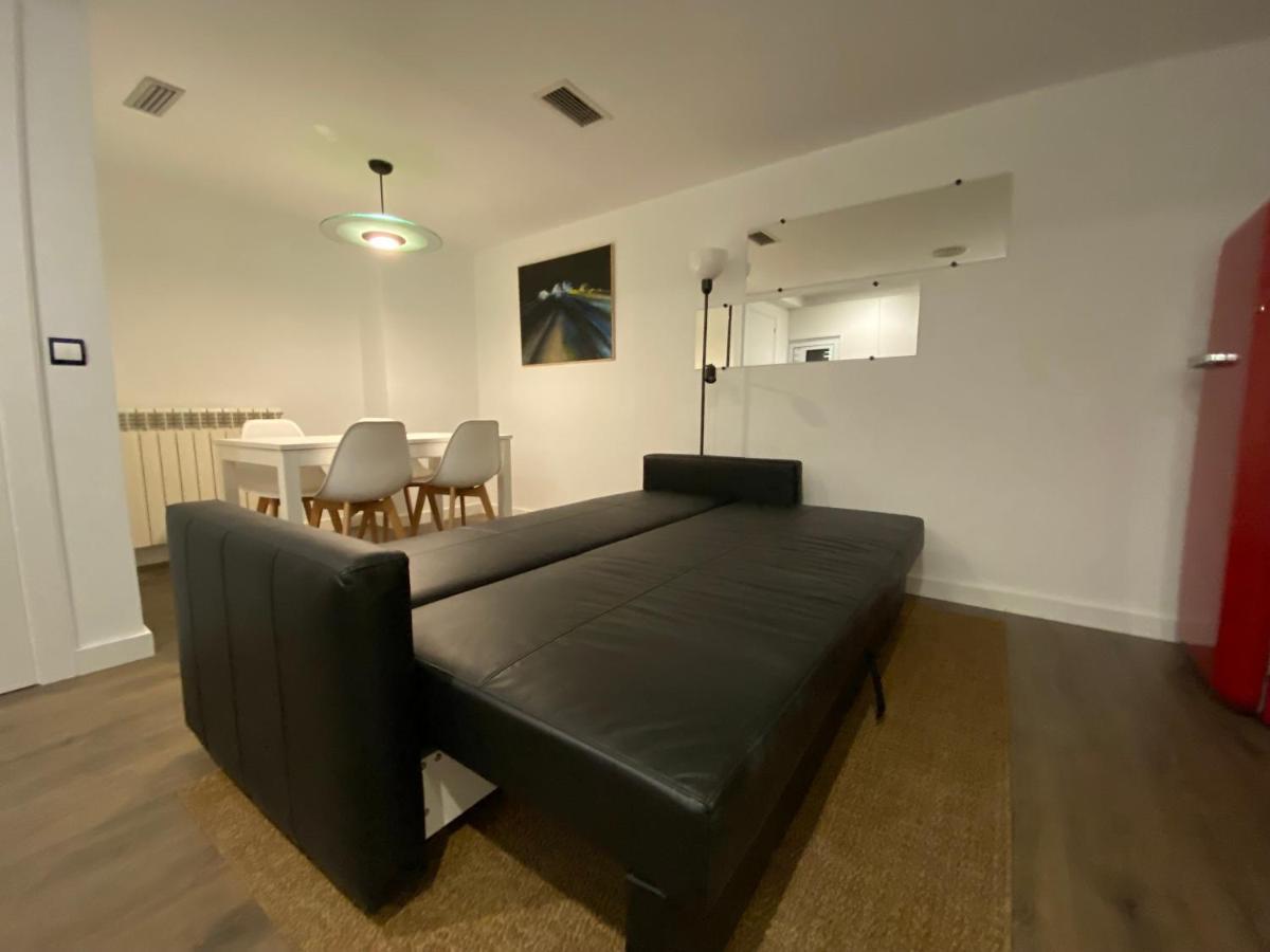 Lc Apartamentos Cesar Augusto Zaragoza Luaran gambar