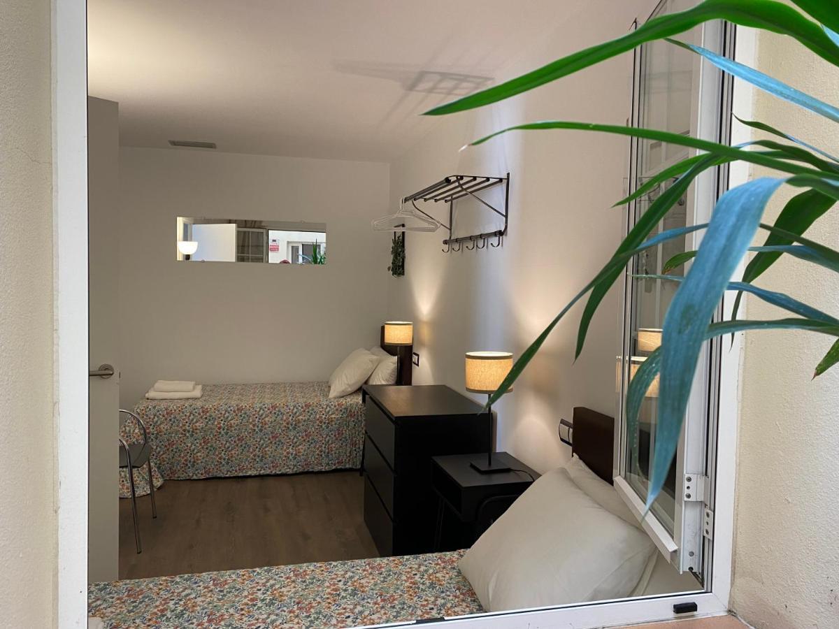Lc Apartamentos Cesar Augusto Zaragoza Luaran gambar