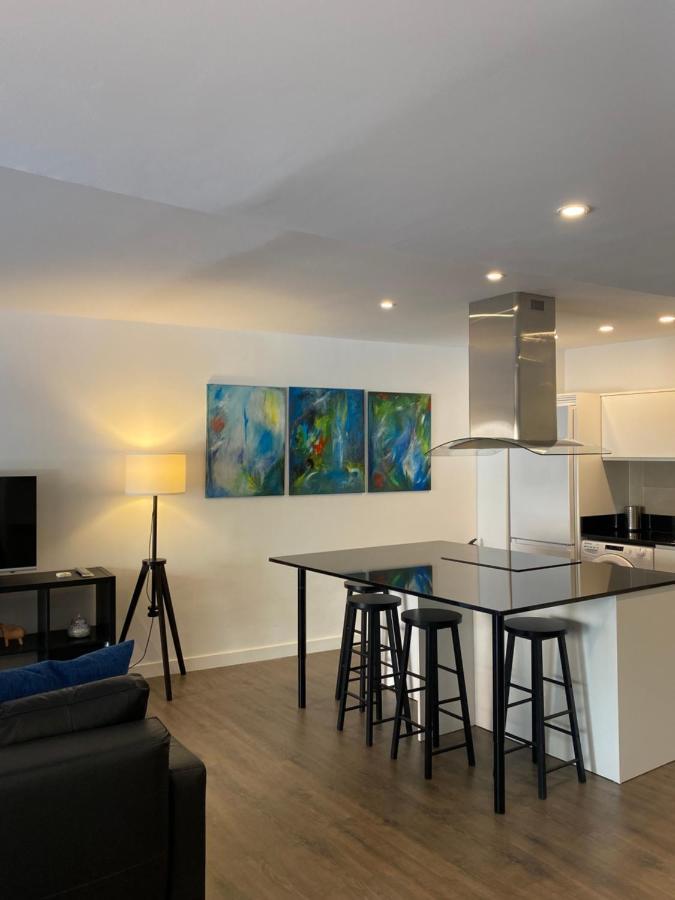 Lc Apartamentos Cesar Augusto Zaragoza Luaran gambar