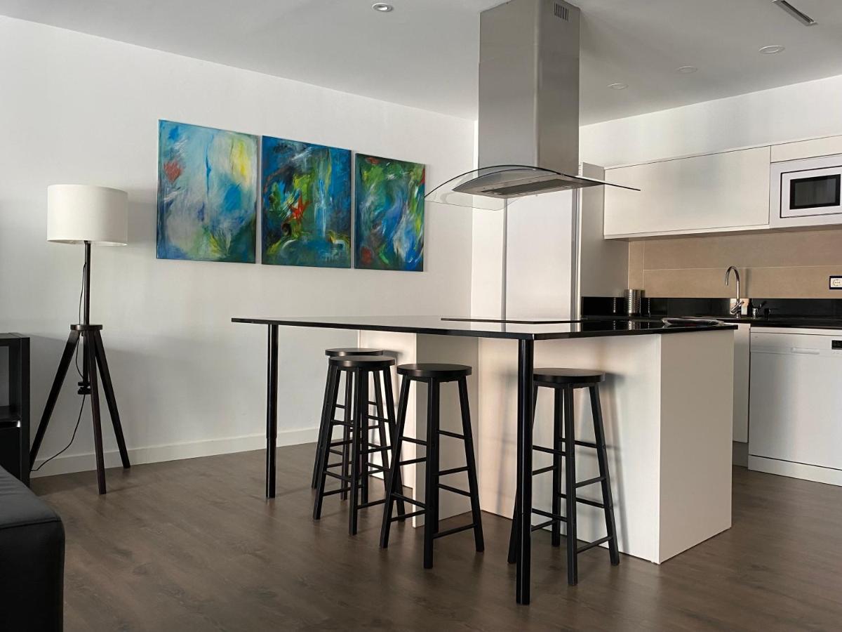 Lc Apartamentos Cesar Augusto Zaragoza Luaran gambar