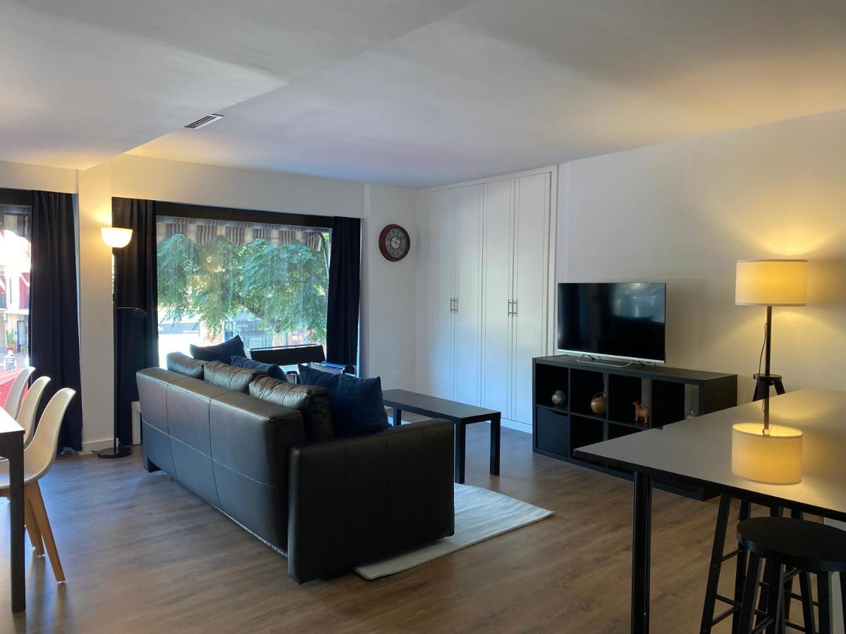 Lc Apartamentos Cesar Augusto Zaragoza Luaran gambar