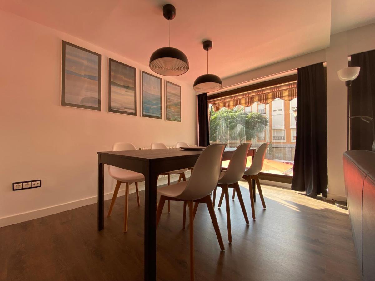 Lc Apartamentos Cesar Augusto Zaragoza Luaran gambar