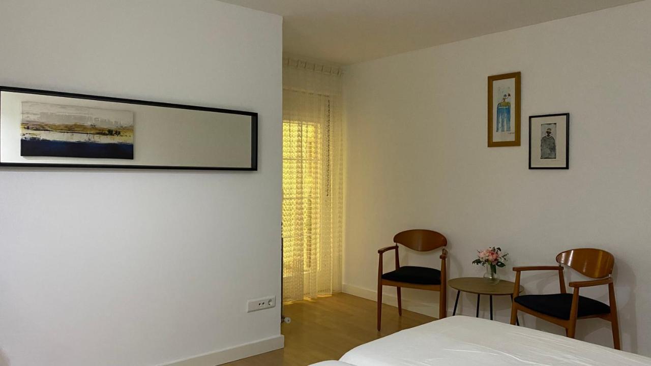 Lc Apartamentos Cesar Augusto Zaragoza Luaran gambar